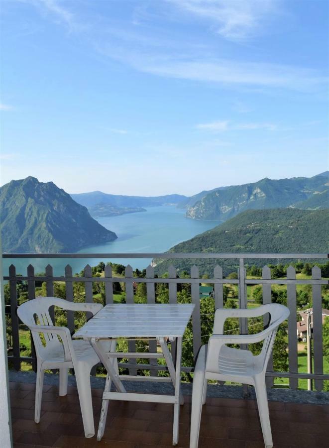 Panorama Verde Lago Bossico Buitenkant foto
